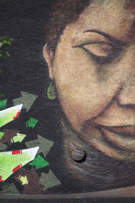 graffiti de Nina Simone, moitié de visage