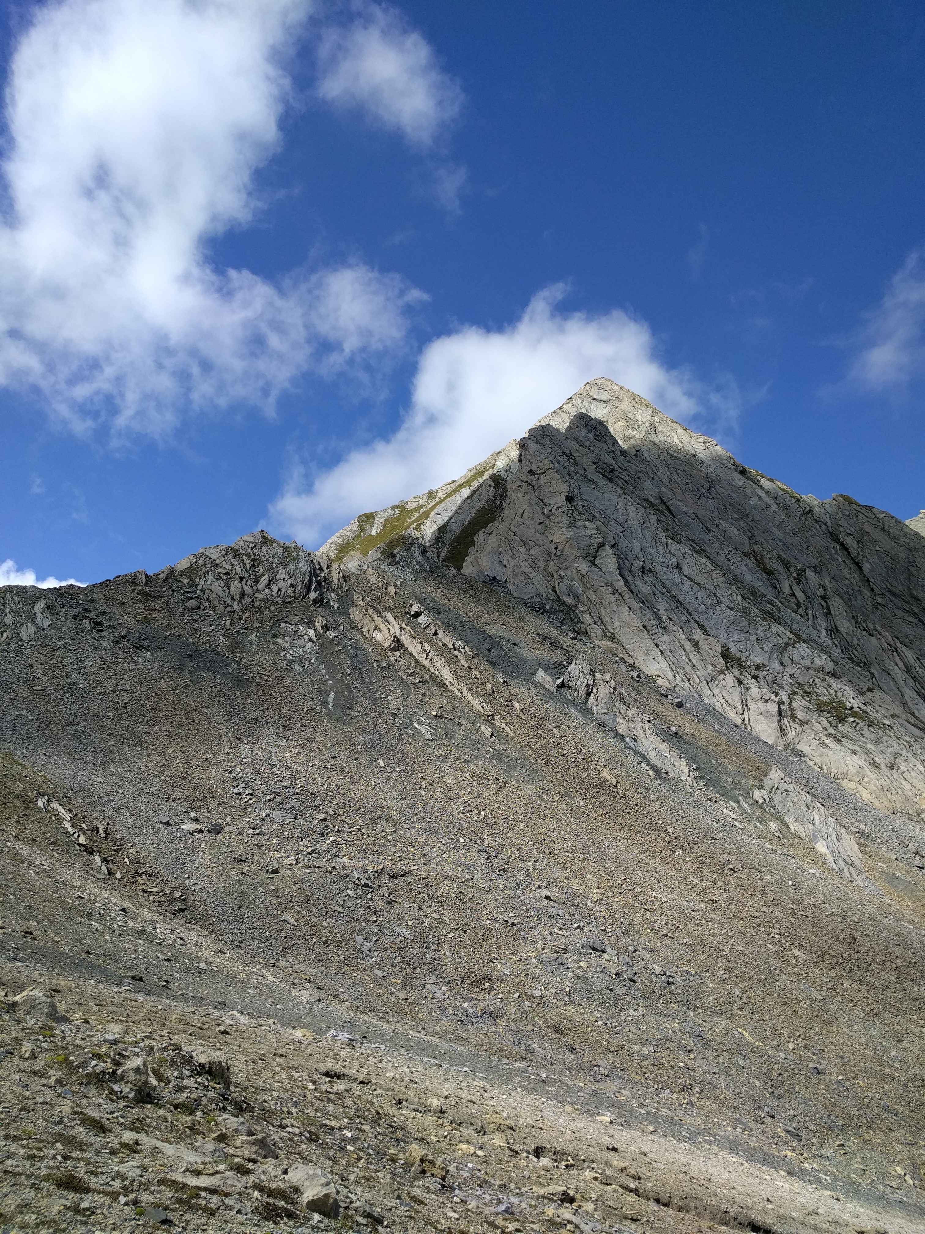 Montagne depuis le col