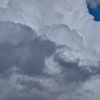 En train de charger...