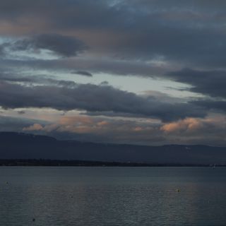 En train de charger...